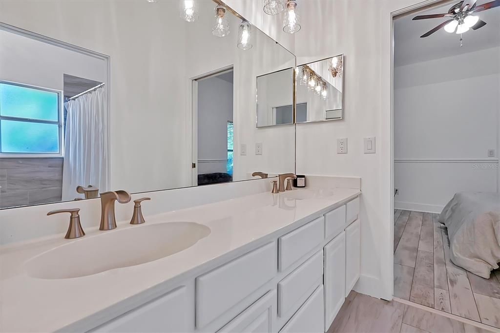 Active With Contract: $875,000 (4 beds, 3 baths, 2840 Square Feet)