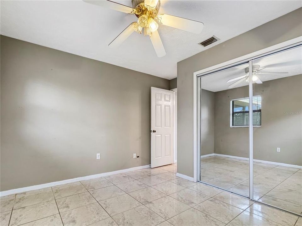 Active With Contract: $294,900 (3 beds, 2 baths, 1562 Square Feet)