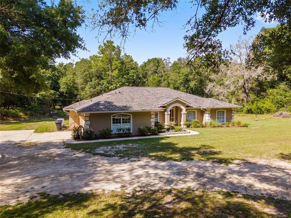 For Sale: $483,000 (3 beds, 2 baths, 2081 Square Feet)