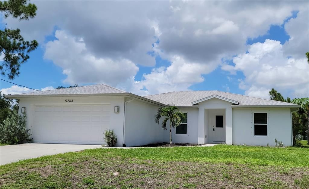 Recently Sold: $300,000 (3 beds, 2 baths, 1489 Square Feet)