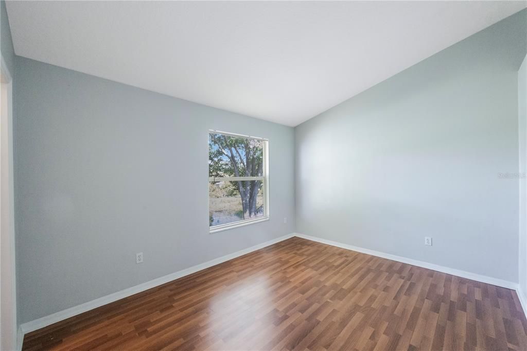 For Sale: $256,000 (2 beds, 1 baths, 1133 Square Feet)