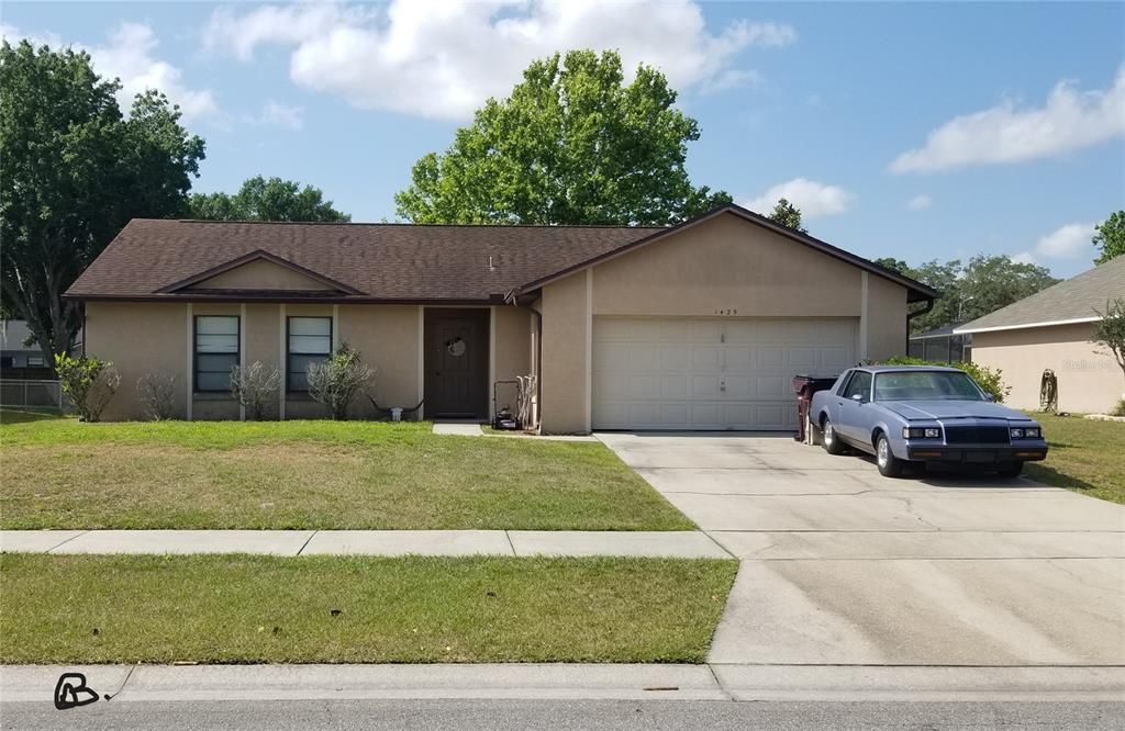 Recently Sold: $299,999 (3 beds, 2 baths, 1326 Square Feet)