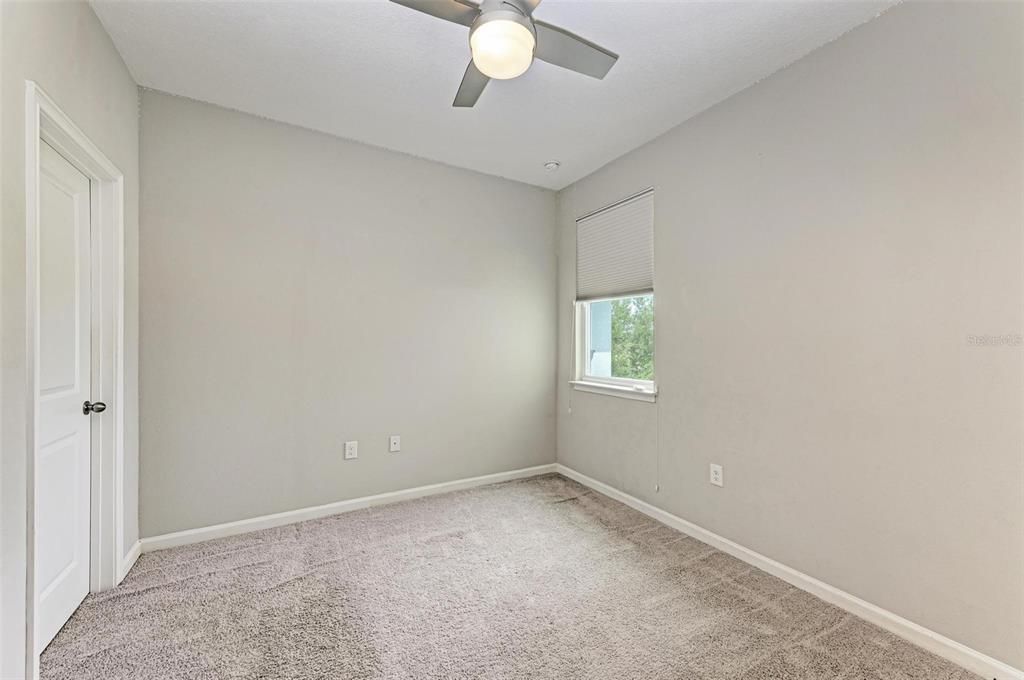 Active With Contract: $340,000 (3 beds, 2 baths, 1698 Square Feet)