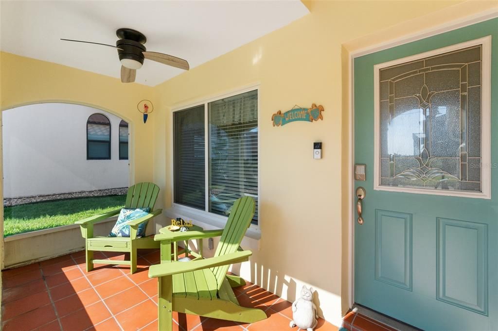 Active With Contract: $580,000 (3 beds, 2 baths, 1666 Square Feet)