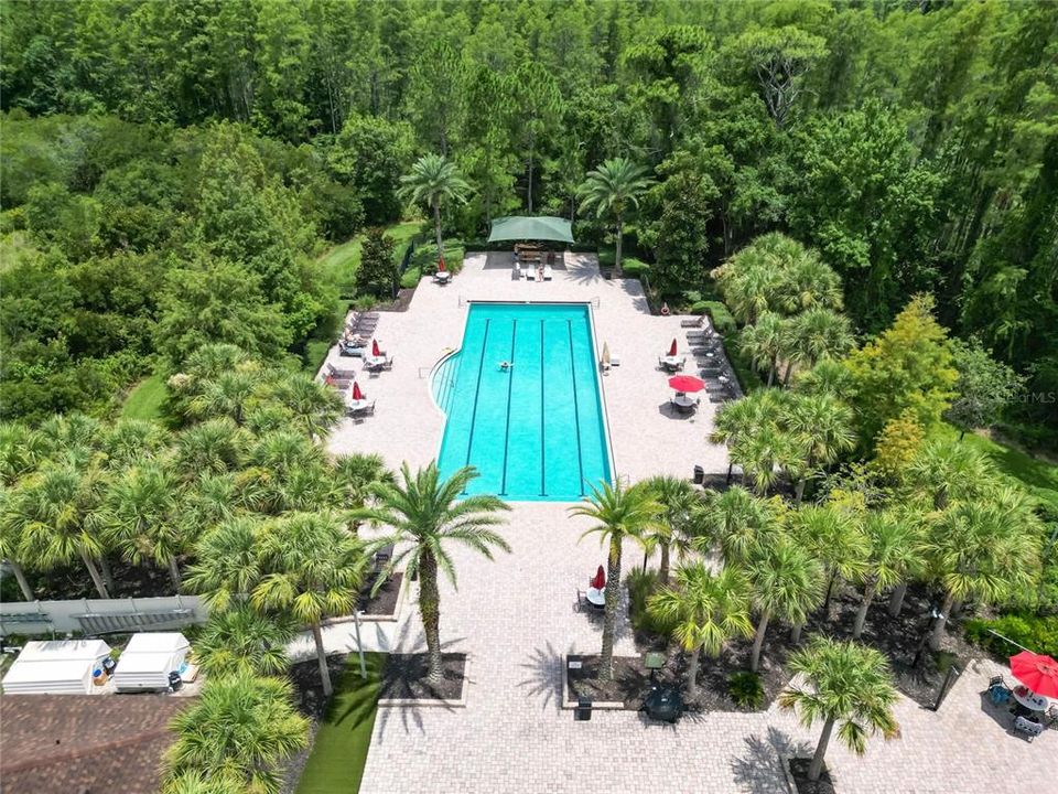 For Sale: $899,999 (5 beds, 4 baths, 4082 Square Feet)