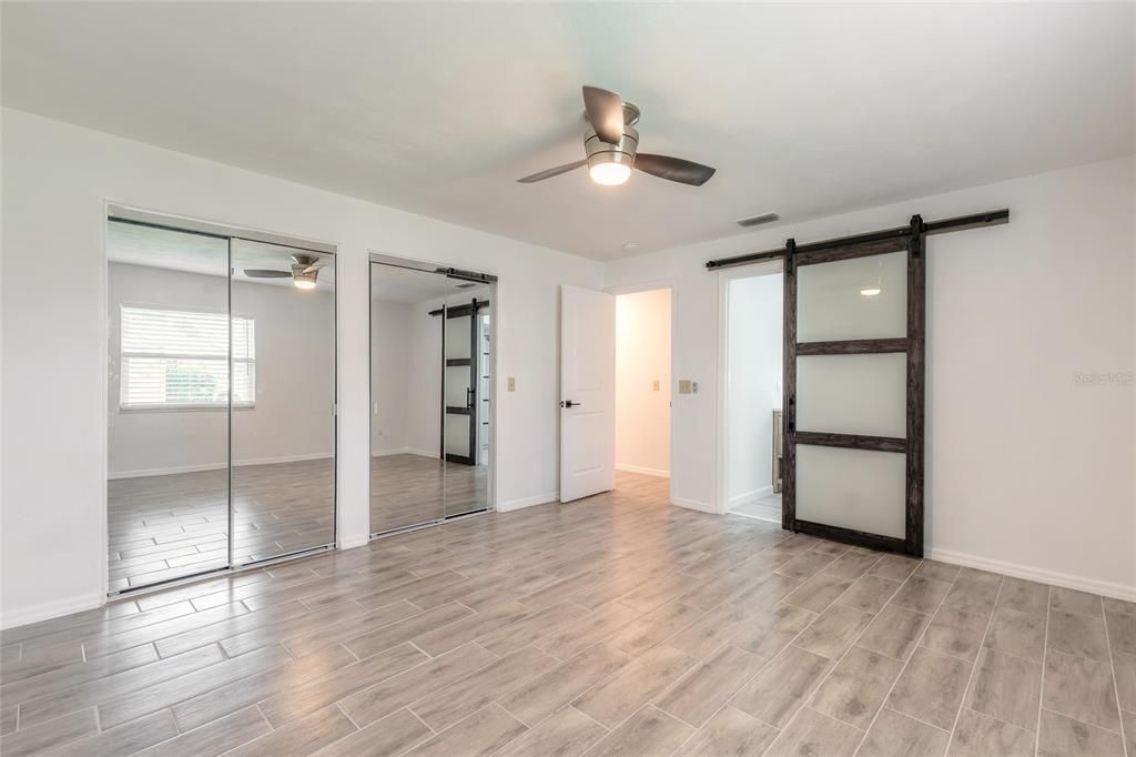 For Sale: $550,000 (3 beds, 2 baths, 1496 Square Feet)