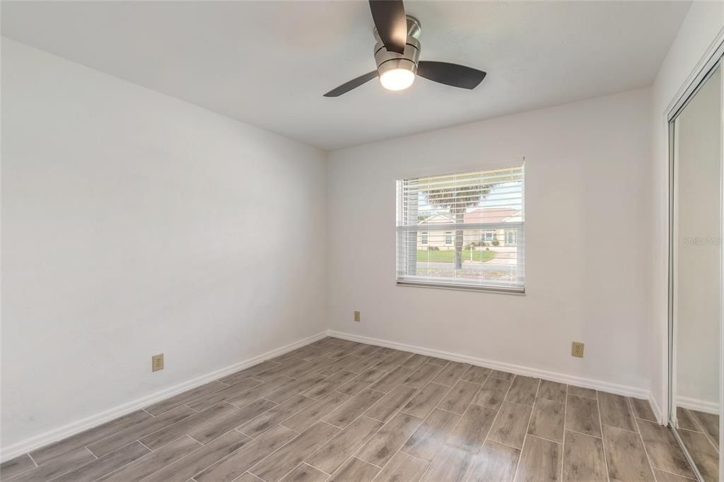 Guest bedroom