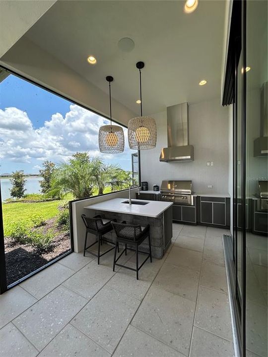 Outdoor Kitchen