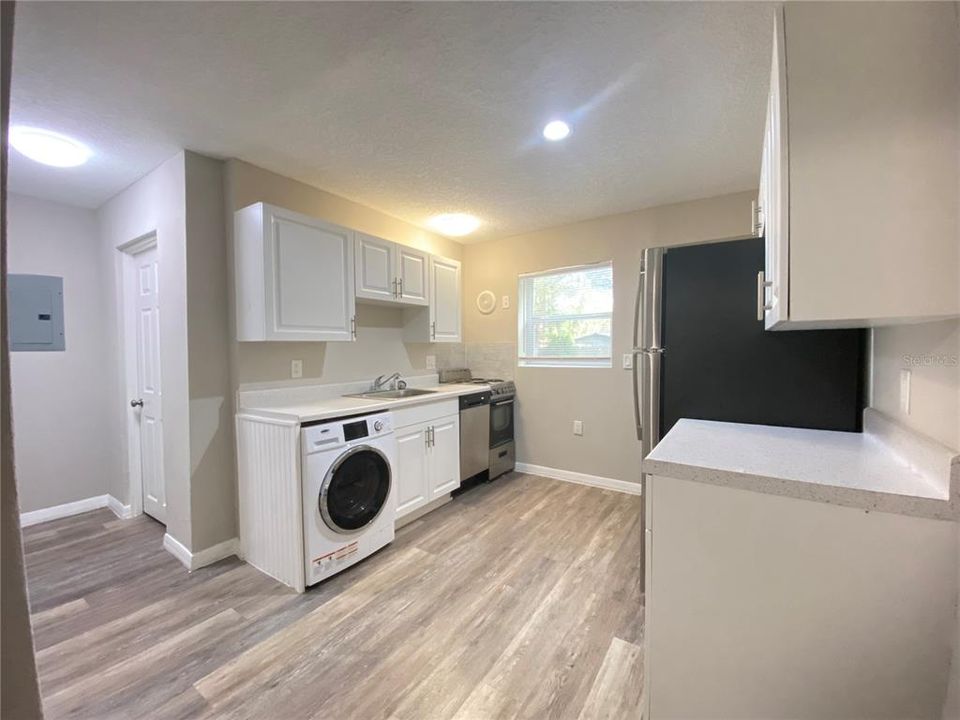 For Rent: $1,145 (2 beds, 1 baths, 500 Square Feet)