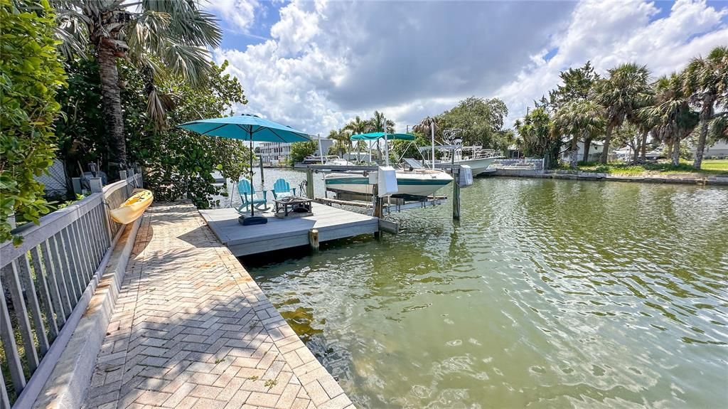 Recently Sold: $489,900 (3 beds, 2 baths, 1730 Square Feet)