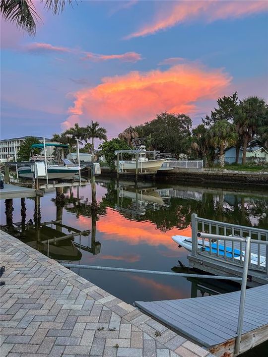 Recently Sold: $489,900 (3 beds, 2 baths, 1730 Square Feet)