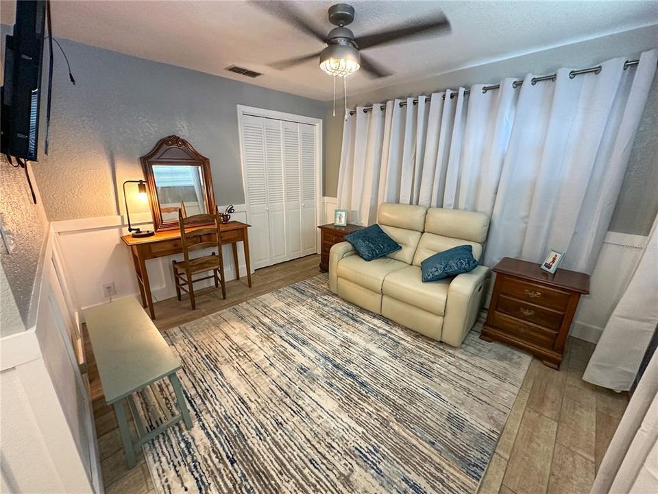 Recently Sold: $489,900 (3 beds, 2 baths, 1730 Square Feet)