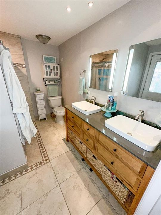 Recently Sold: $489,900 (3 beds, 2 baths, 1730 Square Feet)