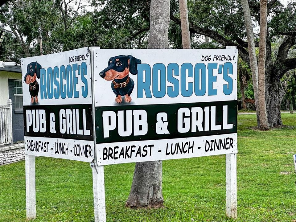 Roscoe's Pub & Grill!