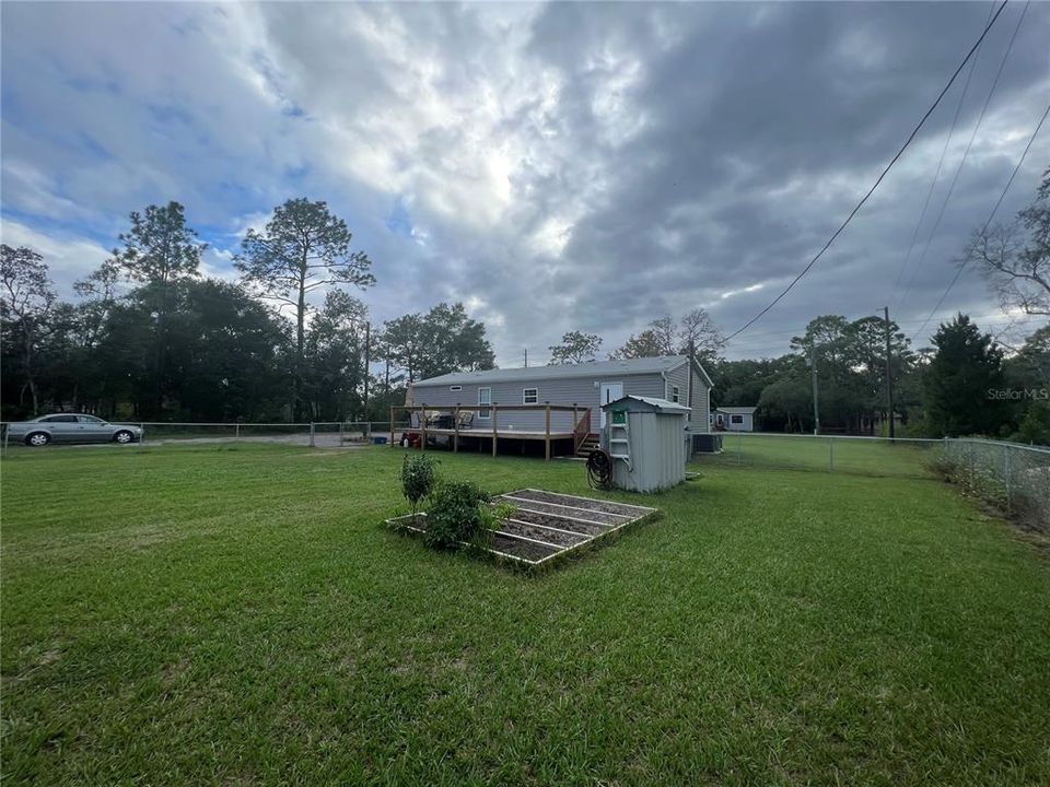 Active With Contract: $279,900 (3 beds, 2 baths, 1152 Square Feet)