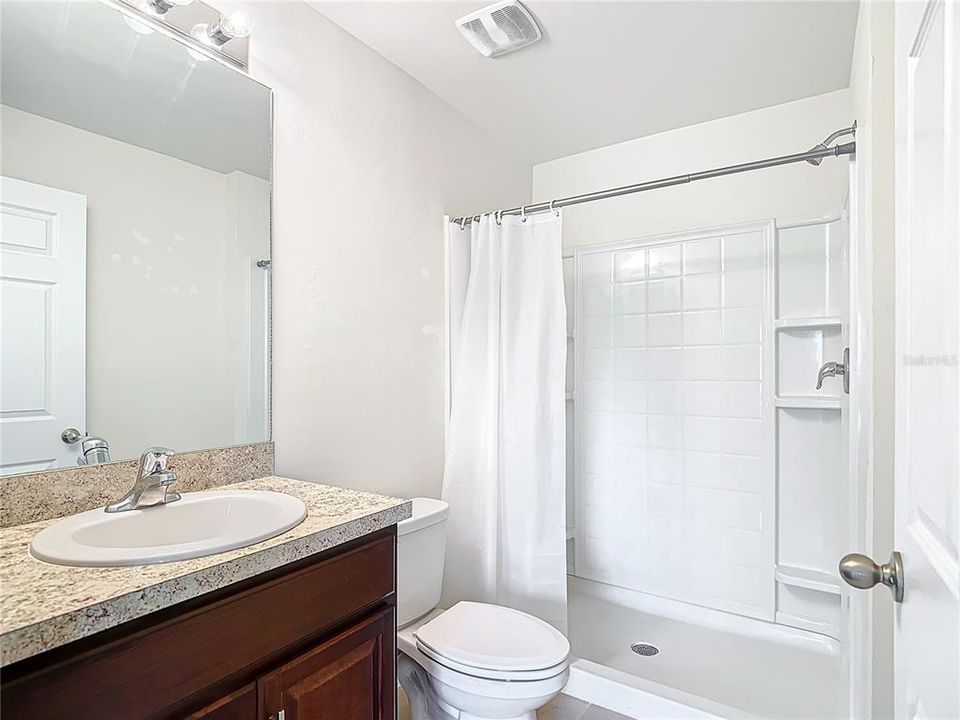 For Sale: $289,900 (3 beds, 2 baths, 1367 Square Feet)