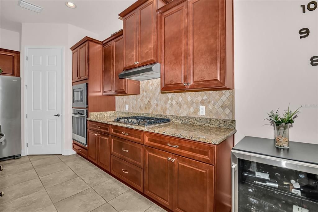 Kitchen with upgraded cabinets