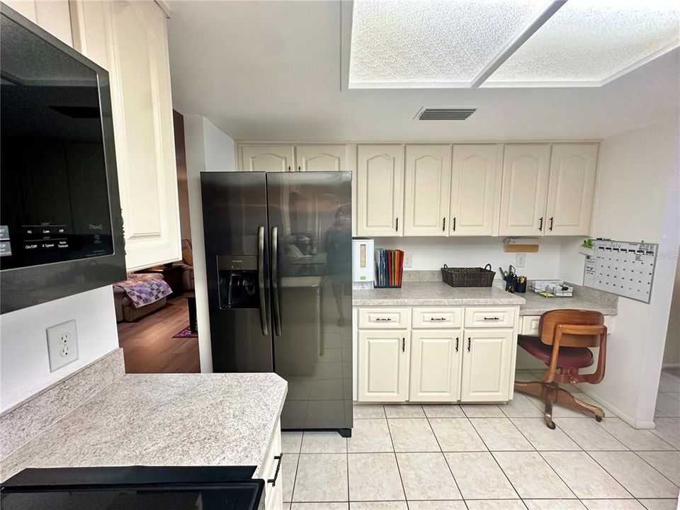 En Venta: $289,500 (2 camas, 2 baños, 1828 Pies cuadrados)