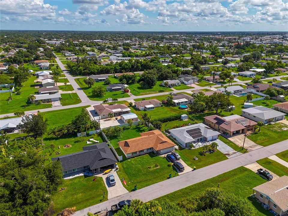 Active With Contract: $229,900 (3 beds, 2 baths, 1144 Square Feet)