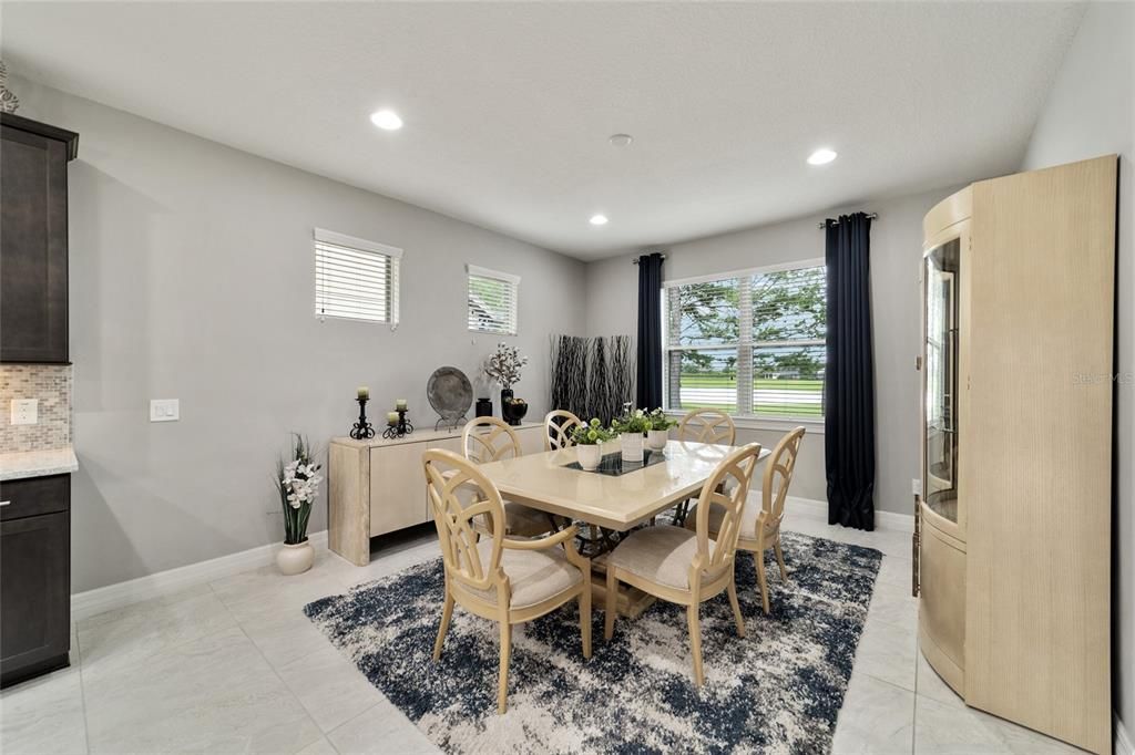 Active With Contract: $648,900 (3 beds, 3 baths, 2544 Square Feet)