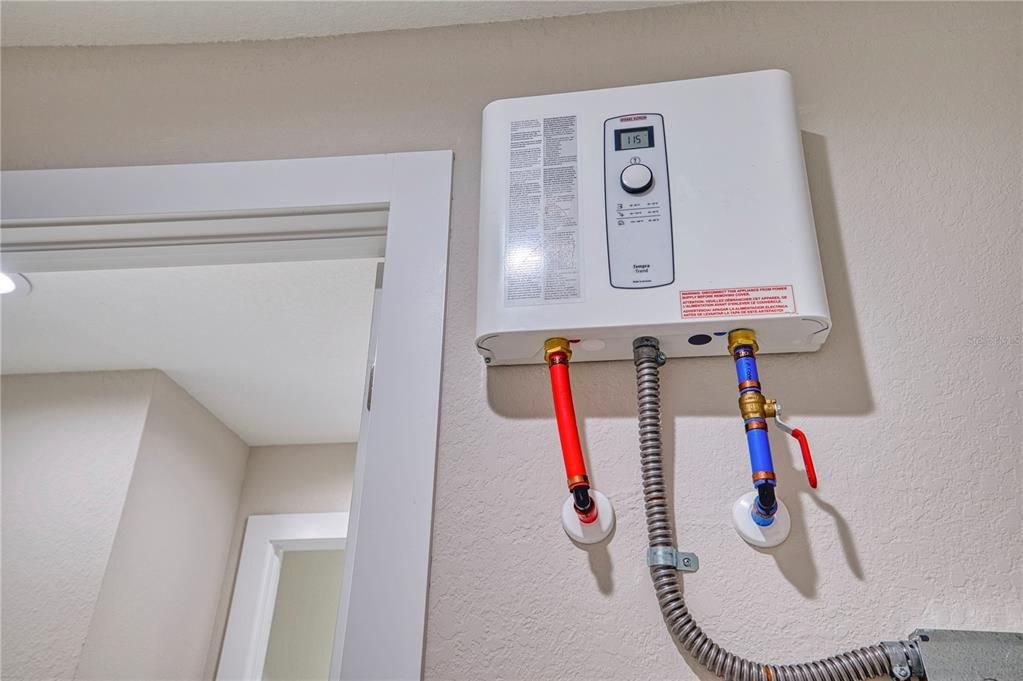 Tankless water heater