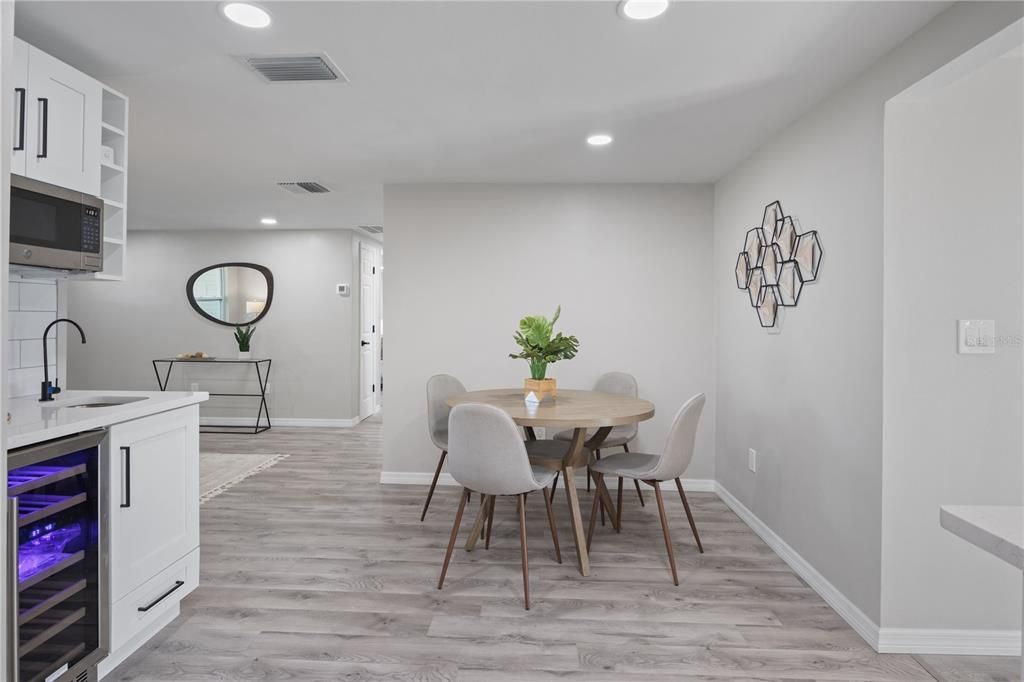 Active With Contract: $344,000 (3 beds, 2 baths, 1242 Square Feet)