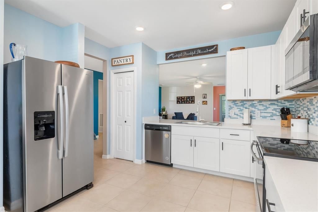 For Sale: $369,000 (3 beds, 2 baths, 1744 Square Feet)