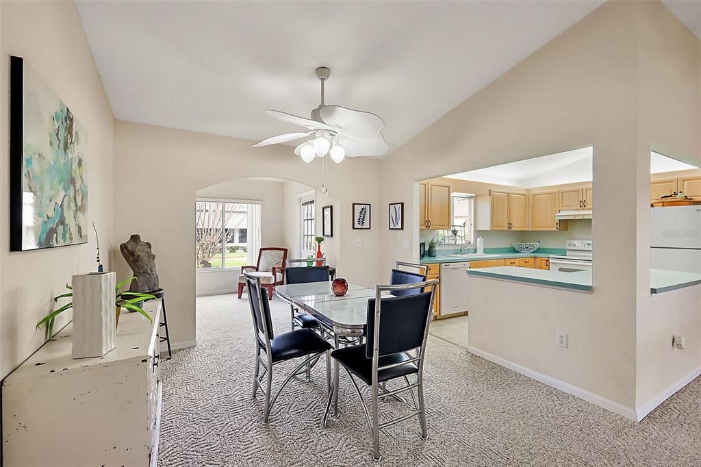 For Sale: $284,900 (2 beds, 2 baths, 1536 Square Feet)