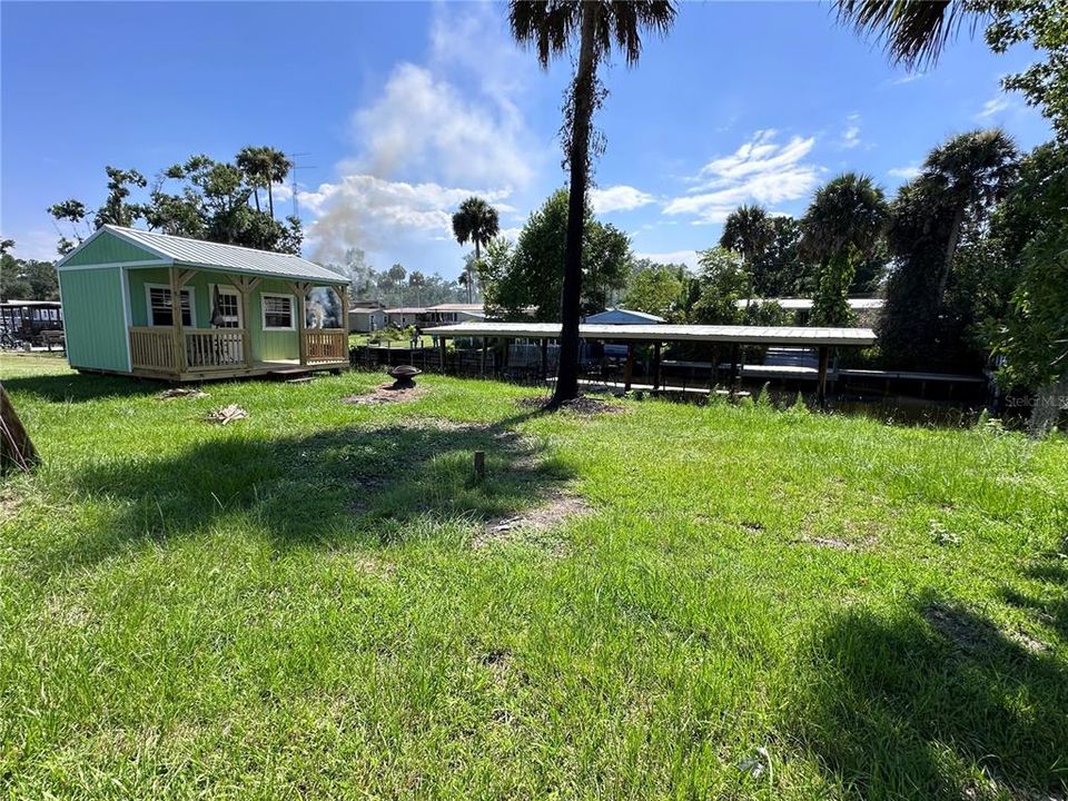 For Sale: $450,000 (3 beds, 2 baths, 1196 Square Feet)