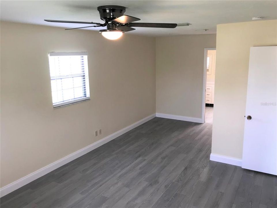 For Rent: $3,500 (3 beds, 2 baths, 1872 Square Feet)