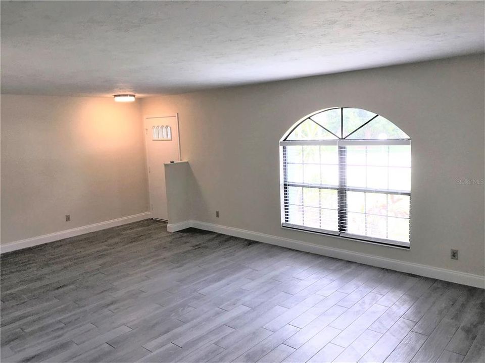 For Rent: $3,500 (3 beds, 2 baths, 1872 Square Feet)