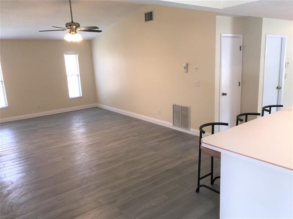 For Rent: $3,500 (3 beds, 2 baths, 1872 Square Feet)