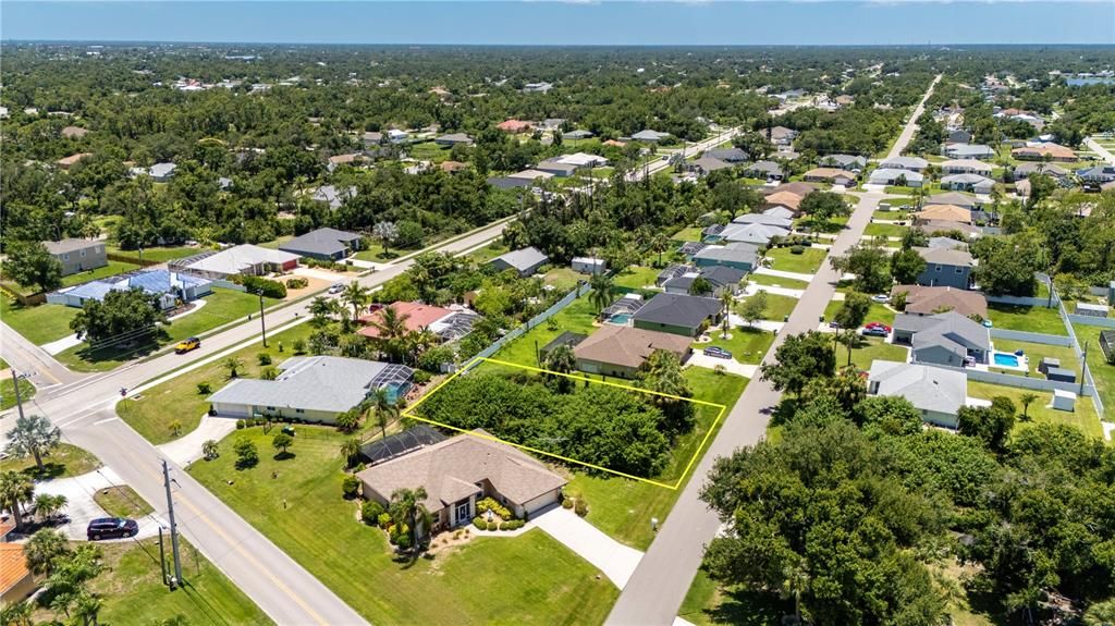 Activo con contrato: $46,500 (0.23 acres)