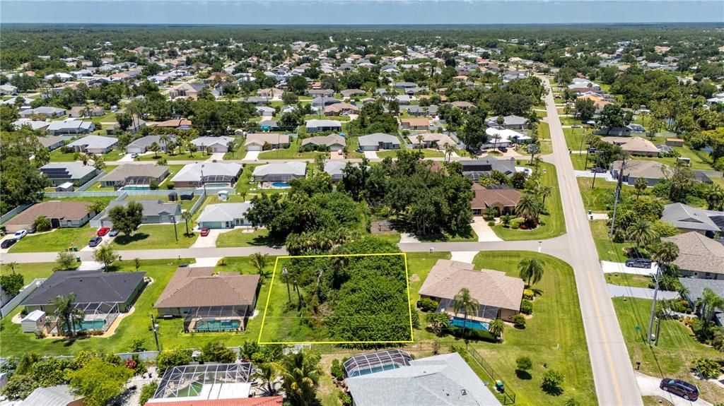 Activo con contrato: $46,500 (0.23 acres)