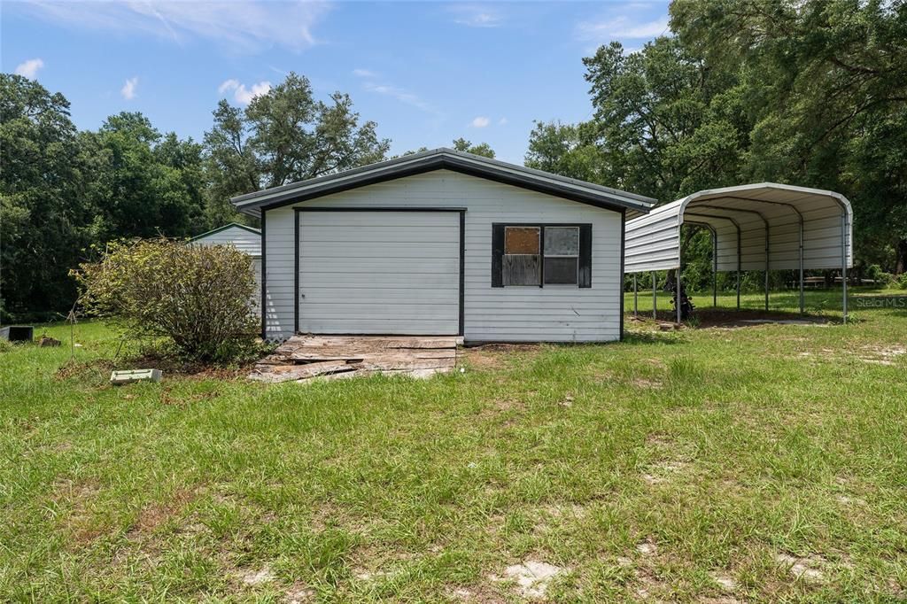 Single car garage and carport