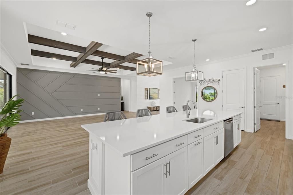 Active With Contract: $1,100,000 (3 beds, 3 baths, 2647 Square Feet)