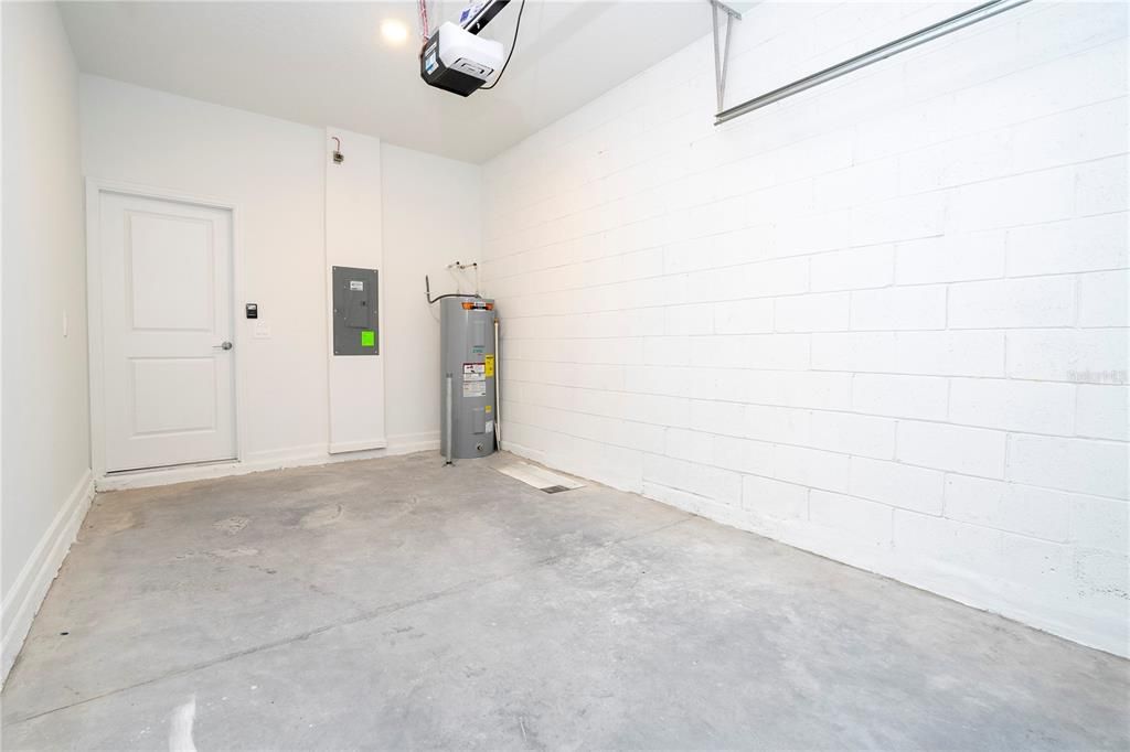 Active With Contract: $2,450 (3 beds, 2 baths, 1873 Square Feet)