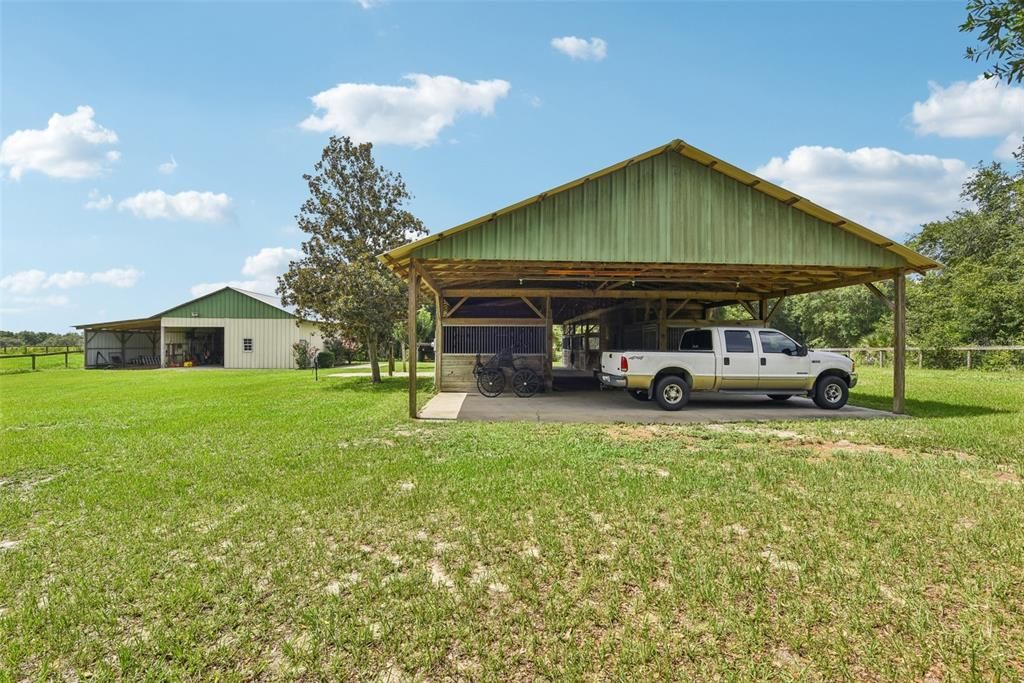 6 stall barn