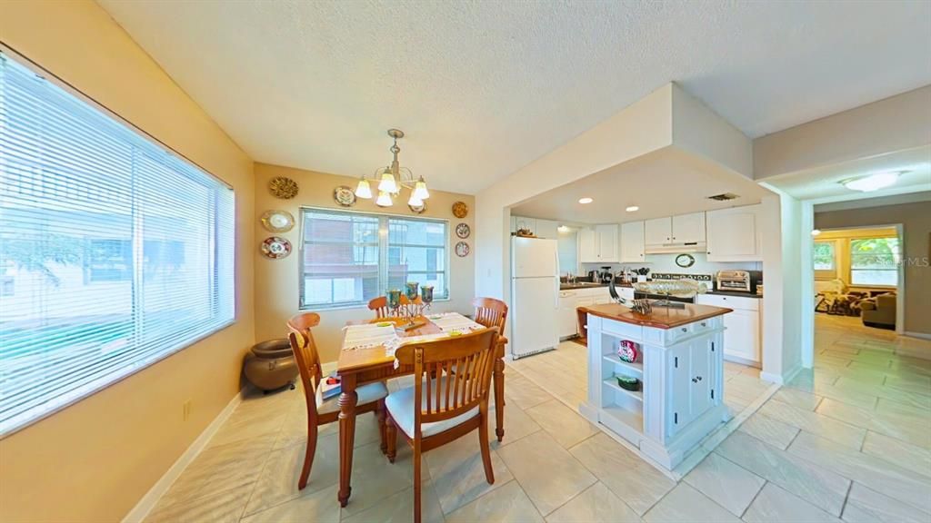 Dining Room/Kitchen