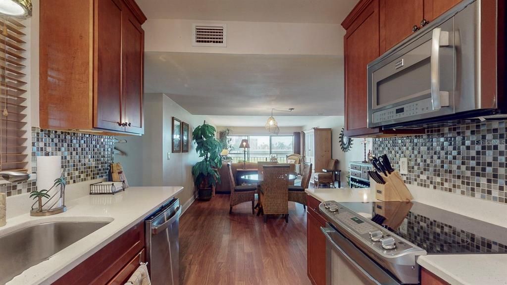 COOK IN KITCHEN AND STILL INTERACT WITH GUESTS