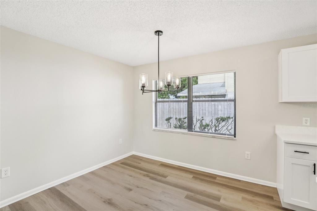 For Sale: $289,900 (3 beds, 2 baths, 1120 Square Feet)