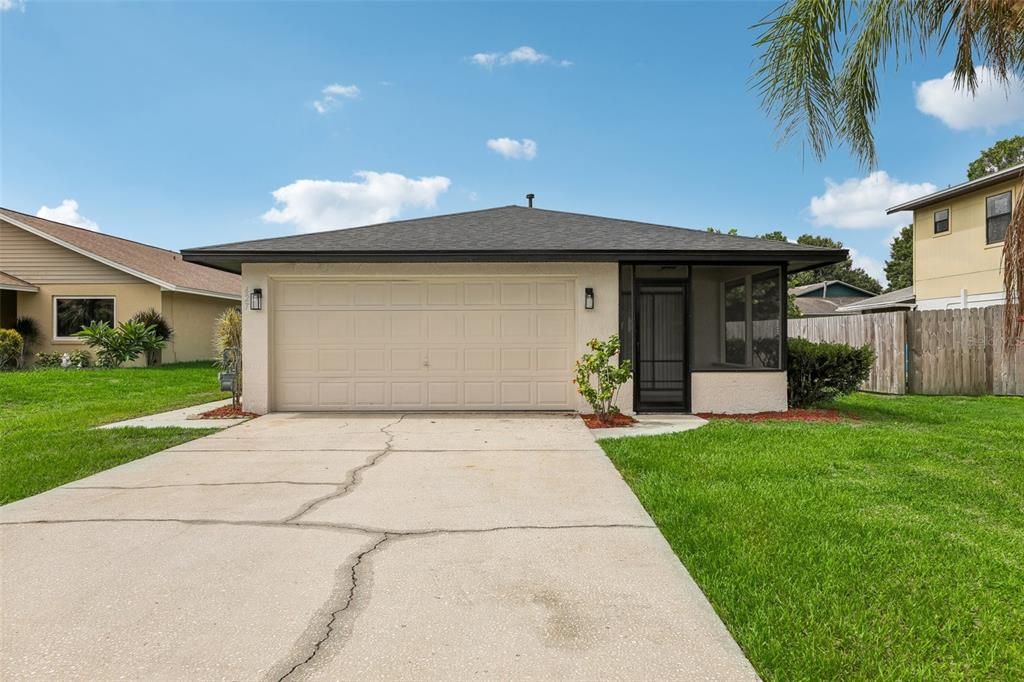 For Sale: $289,900 (3 beds, 2 baths, 1120 Square Feet)