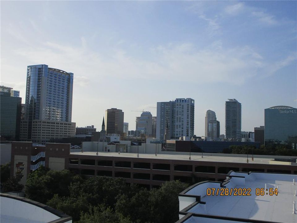 For Sale: $260,000 (2 beds, 2 baths, 1215 Square Feet)