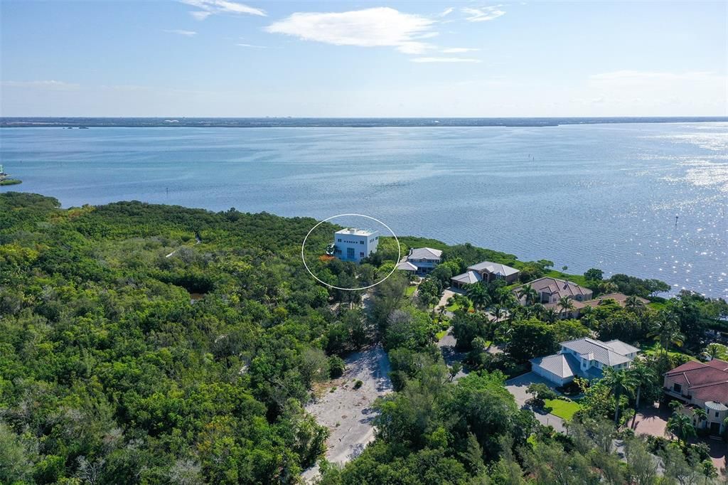 House - 5444 Gulf of Mexico Dr. - 1.06 Acres