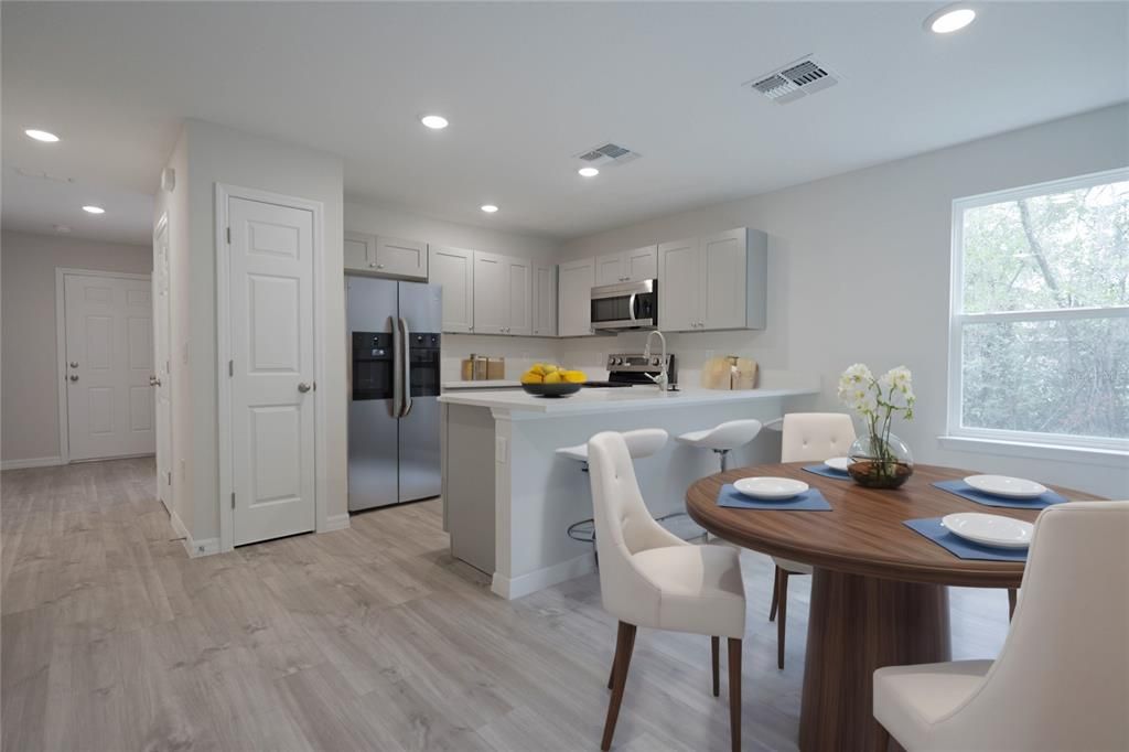 Active With Contract: $244,900 (3 beds, 2 baths, 1077 Square Feet)