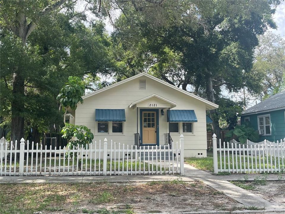 Vendido Recientemente: $300,000 (3 camas, 2 baños, 1156 Pies cuadrados)