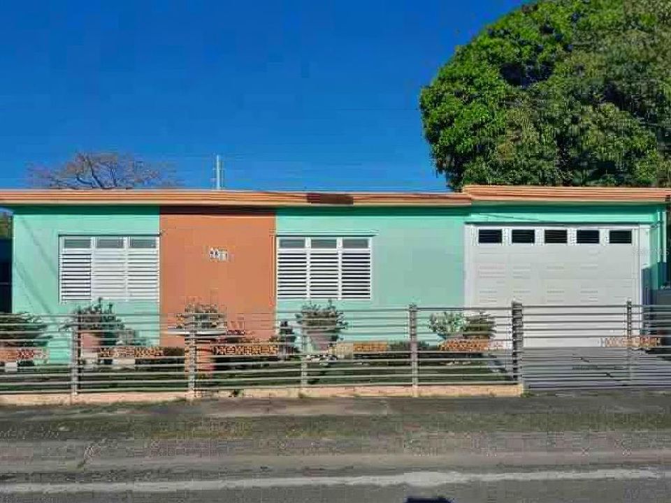 Recently Sold: $125,000 (3 beds, 2 baths, 1065 Square Feet)