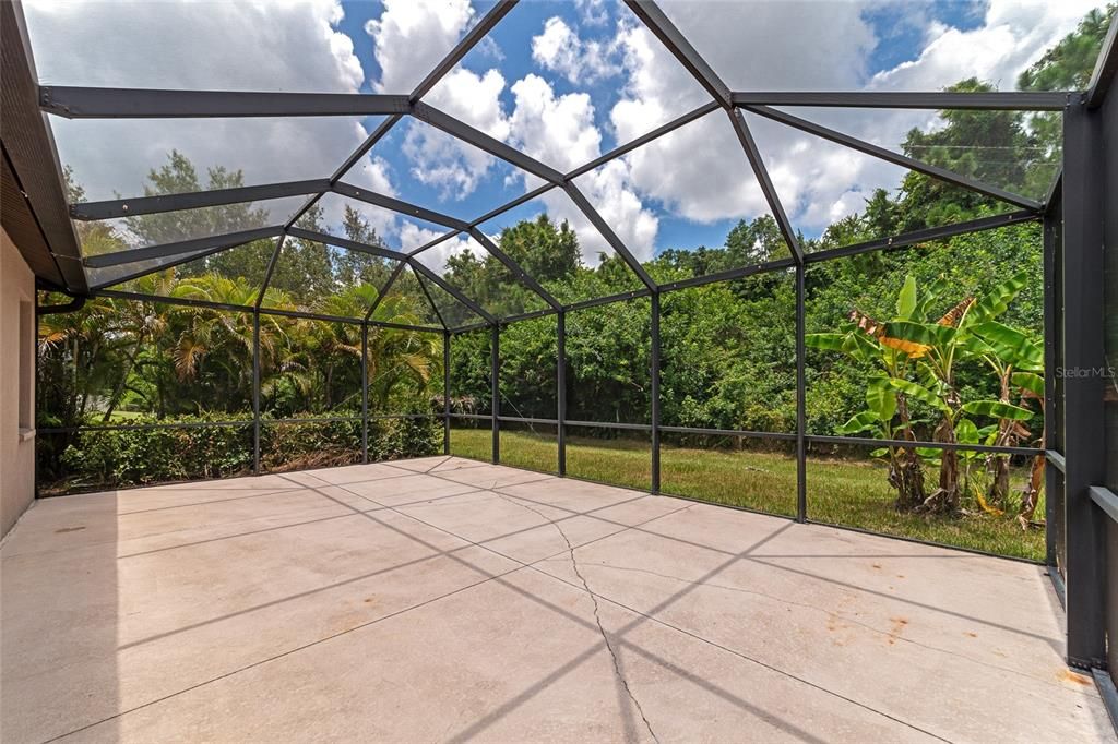 30x20 screened patio