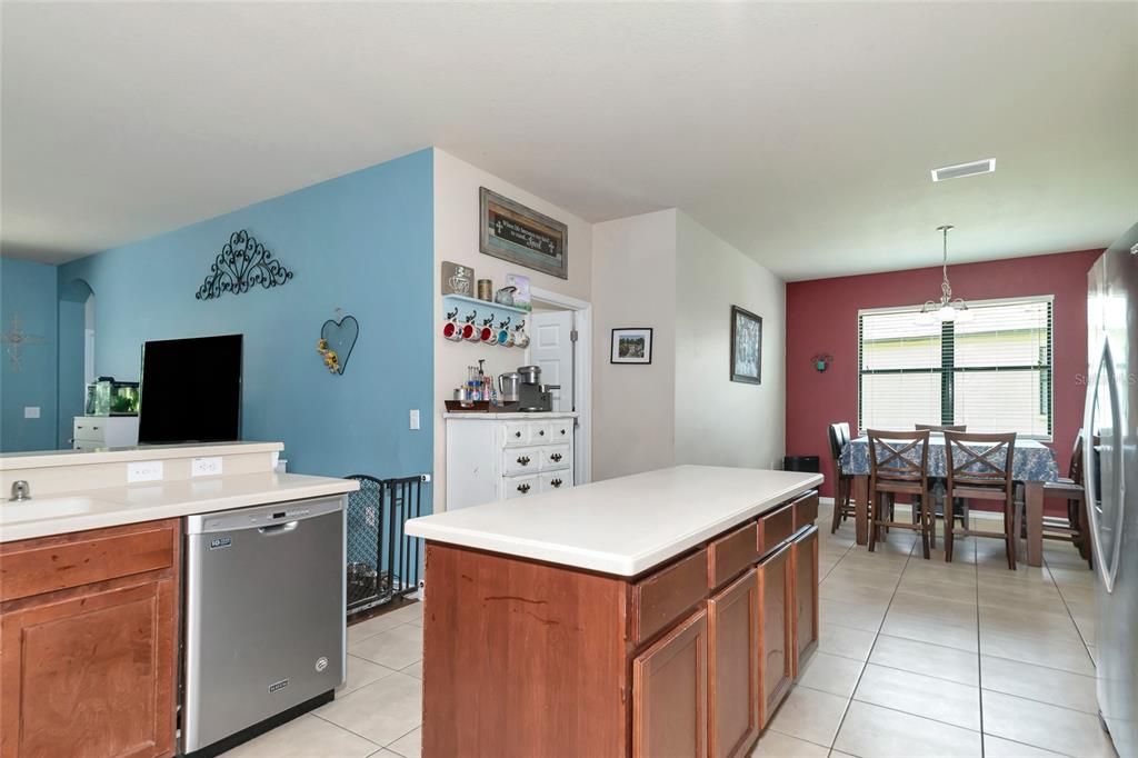 Spacious Kitchen in the center of home