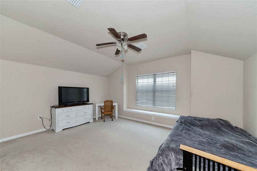 upstairs bonus room